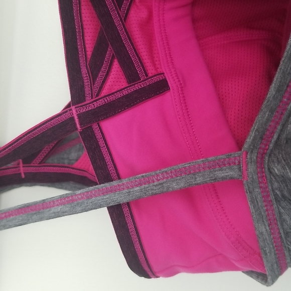 Athleta Tank with Built in Bra - Picture 9 of 12